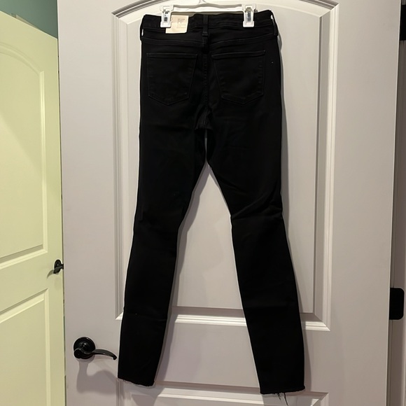 NWT Universal Thread Skinny Jeans - Picture 2 of 7